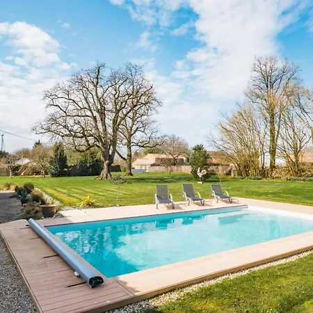 Casa vacanze Nest Saint-Sauvant (Vienne)